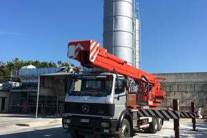 Piattaforma aerea bizzocchi 42 mt