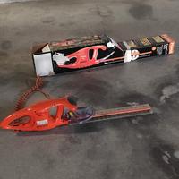 Tagliasiepe elettrico 