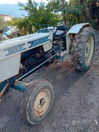 TRATTORE LAMBORGHINI  R470