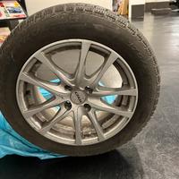 Gomme e cerchi toyota yaris 175/65/15 pirelli
