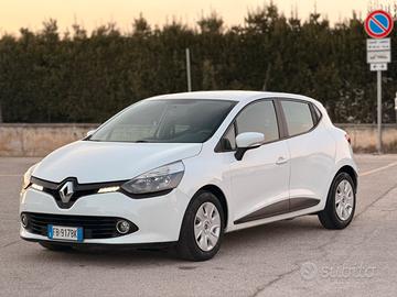 Renault Clio 12 mesi di garanzia