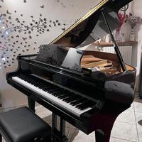 Pianoforte mezza coda kingsburg