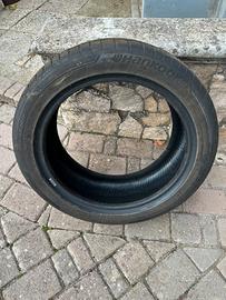 Pneumatico singolo Hankook 225 45 17 nuovissimo