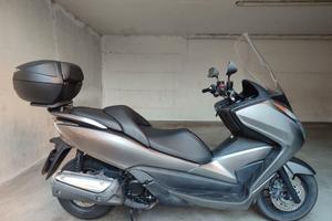 Honda Forza 300