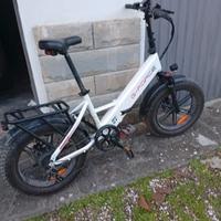 Bicicletta Elettrica Engue i