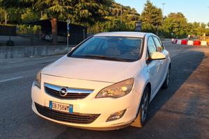 OPEL ASTRA J