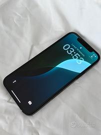 IPhone 12 256GB Nero - Buono stato  - Cavo incluso