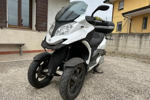 Quadro Quadro 350D - 2013 Patente B