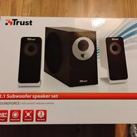 subwoofer speaker set Trust set autoparlanti