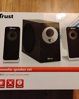 subwoofer speaker set Trust set autoparlanti