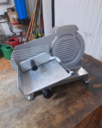 Affettatrice elettrica ESSEDUE lama 22cm