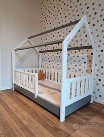 Letto Montessori Moovie con sponde e materasso