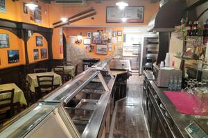 Pizzeria