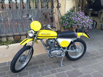 Ducati Desmo 450 RT