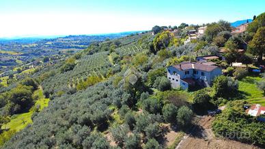 CASA INDIPENDENTE A TORRI IN SABINA