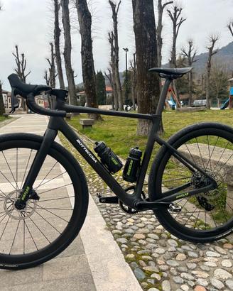 🌍 744 – Bottecchia Gravel SL – Carbon Gravel