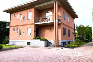 Villa ampia metratura