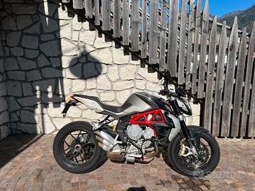 Mv Agusta Brutale 800
