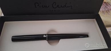 Pierre Cardin penna