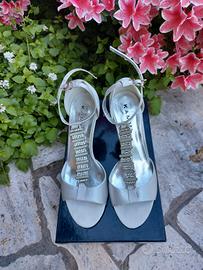 Sandalo in raso argento Kammi n. 39