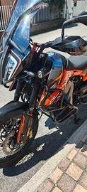 KTM 890 Adventure 