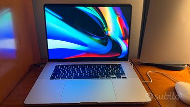 MacBook Pro (16 pollici, 2020) Argento