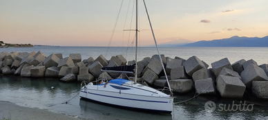 Dufour duo 26 barca a vela planante motore nuovo a