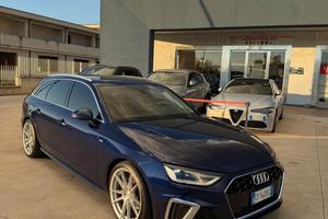 Audi A4 Avant 35 TDI/163 CV S tronic line edition