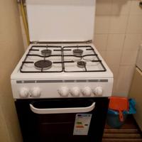 Cucina a gas con forno 