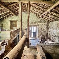 Palmento 50 mq (Via Gangemi-P.zza Marconi)