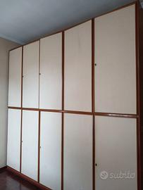 Armadio in legno