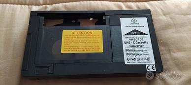 Convertitore di cassette VHS-C in VHS
