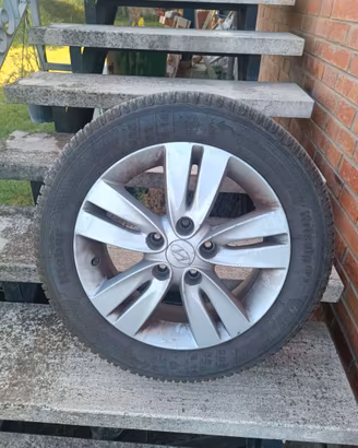 pneumatici invernali kleber  205/55/16 come nuove
