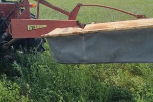 Falciatrice rotante per trattore