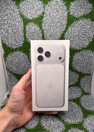 iPhone 17 Pro Max 512gb Bianco - Nuovo sigillato