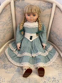 Bambola di porcellana