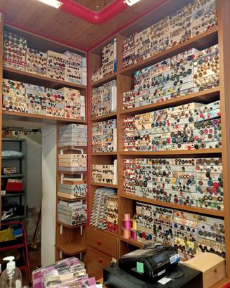 Lotto Stock -fili-bottoni-calze donna/bambina