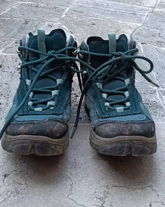 scarponcini trekking