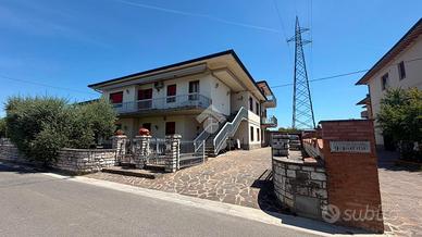 CASA SEMINDIPENDENTE A SAN MINIATO
