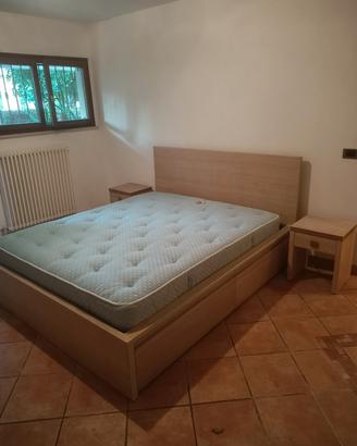 letto e comodini  Ikea skorva
