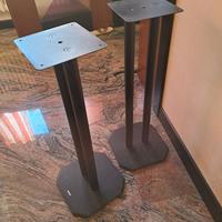 Supporto monitor audio