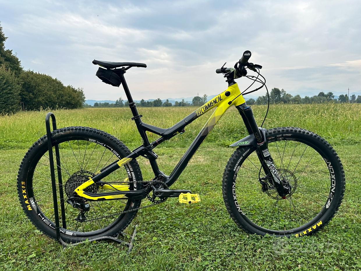 Mountain Bike Commencal 7005t6 2020 Banshee Spitfire V3 Specs