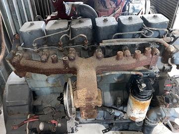 Motore cummins model 313 6 cilindri turbo