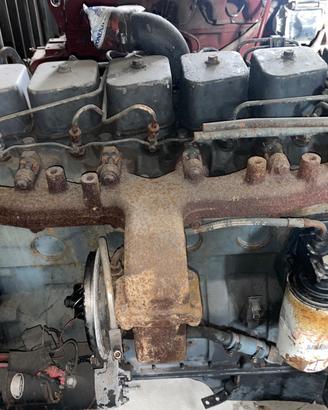 Motore cummins model 313 6 cilindri turbo