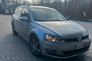 VOLKSWAGEN Golf Variant 1.6 TDI 