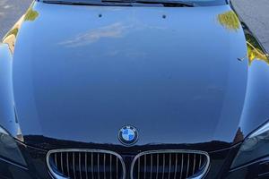 BMW 523i- benzina- cambio manuale-tagliandata- 