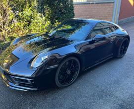 PORSCHE 992 911 Coupe 3.0 Carrera 4 GTS auto