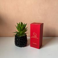 Giorgio Armani si passione da donna