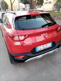 Kia stonik 2022 in perfette condizioni