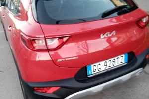 Kia stonik 2022 in perfette condizioni